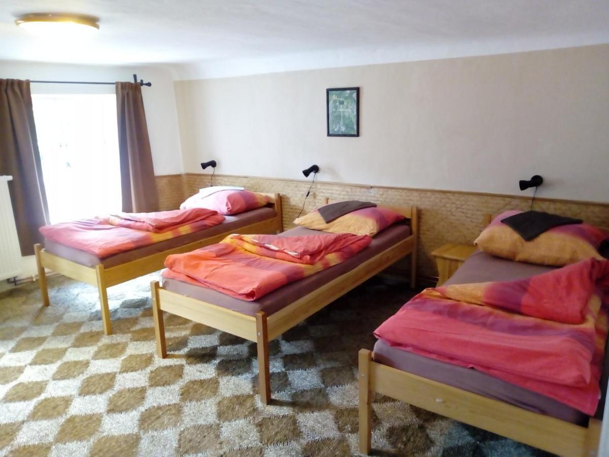 Hostel Havana Cesky Krumlov Exterior photo